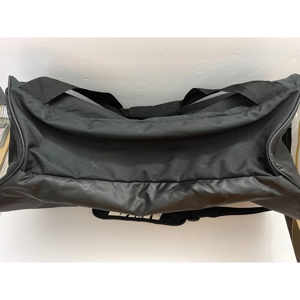 Nike Black Duffel Bag RN56323‎ Medium